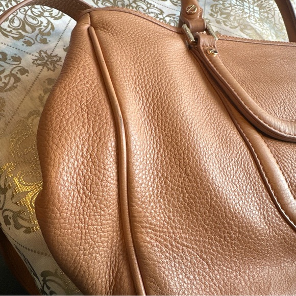 Tory Burch tan pebbled leather Amanda handbag - Picture 14 of 15